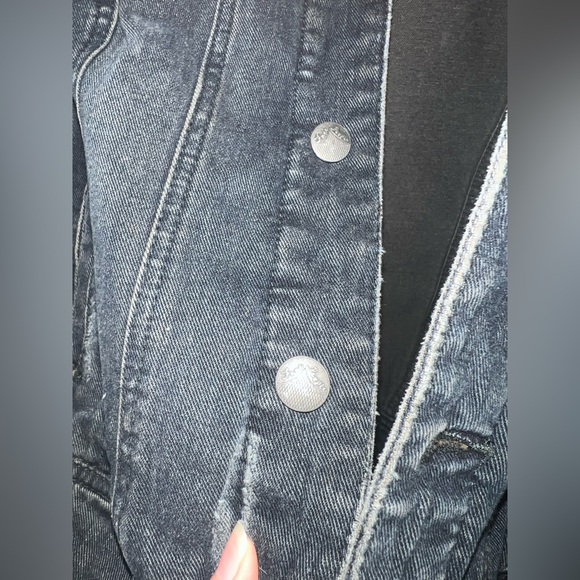 Free People Distressed Cropped Denim Jacket Grey Hoodie Sleeves Medium - Picture 5 of 8